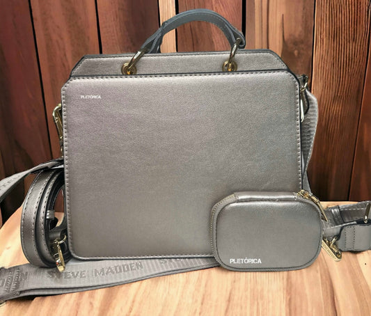 Bolsa Steve Madden Bevelyn Color Plata