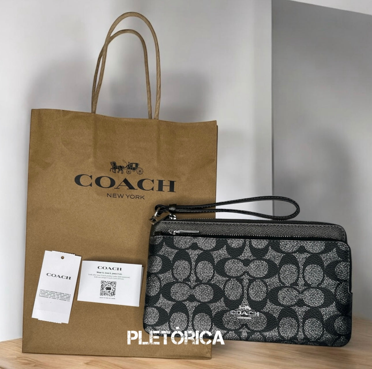 Cartera Larga Coach Con Doble Cierre Color Negro y Plata